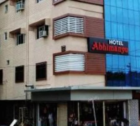 Hotel Abhimanyu Pachmarhi Bagian luar foto